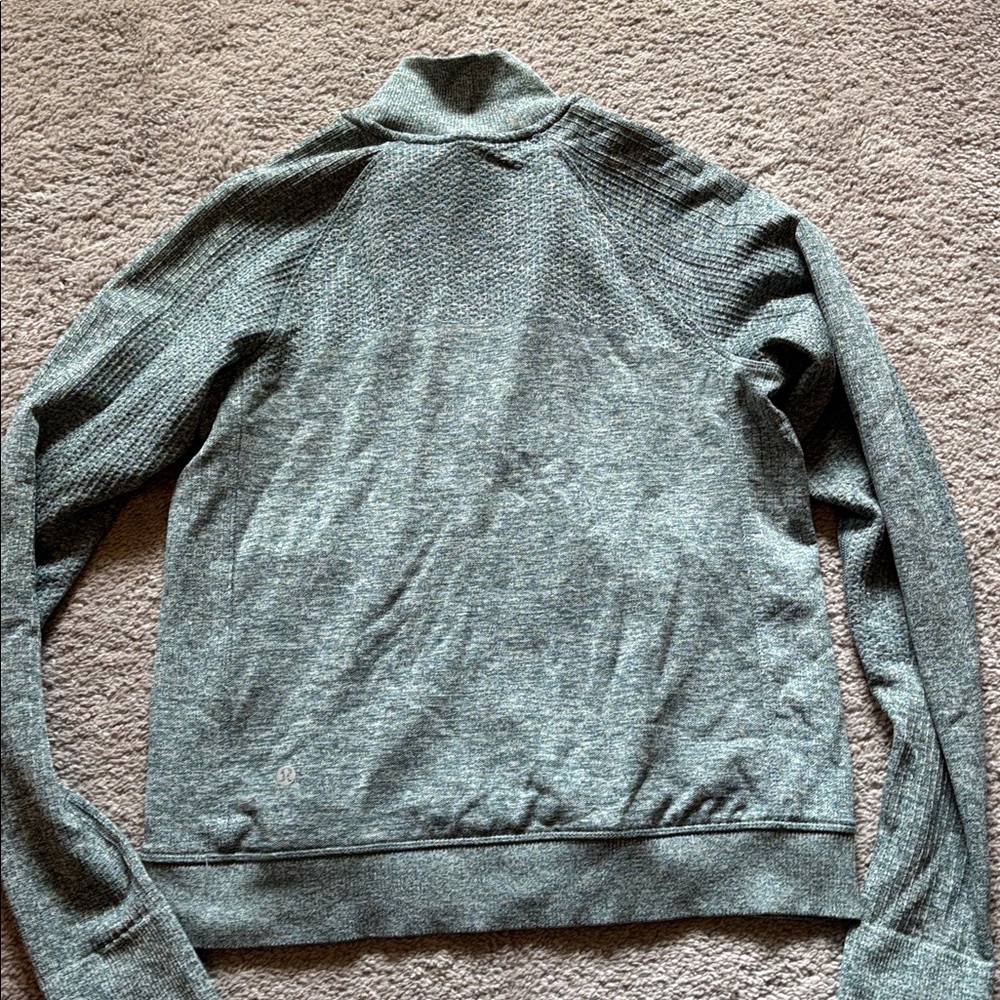 Lululemon zip up - Picture 4 of 5
